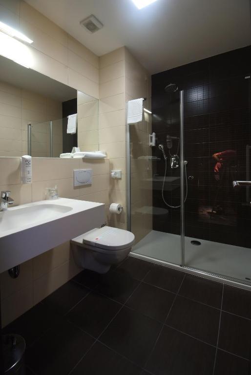 Hotel Park Doboj Bagian luar foto